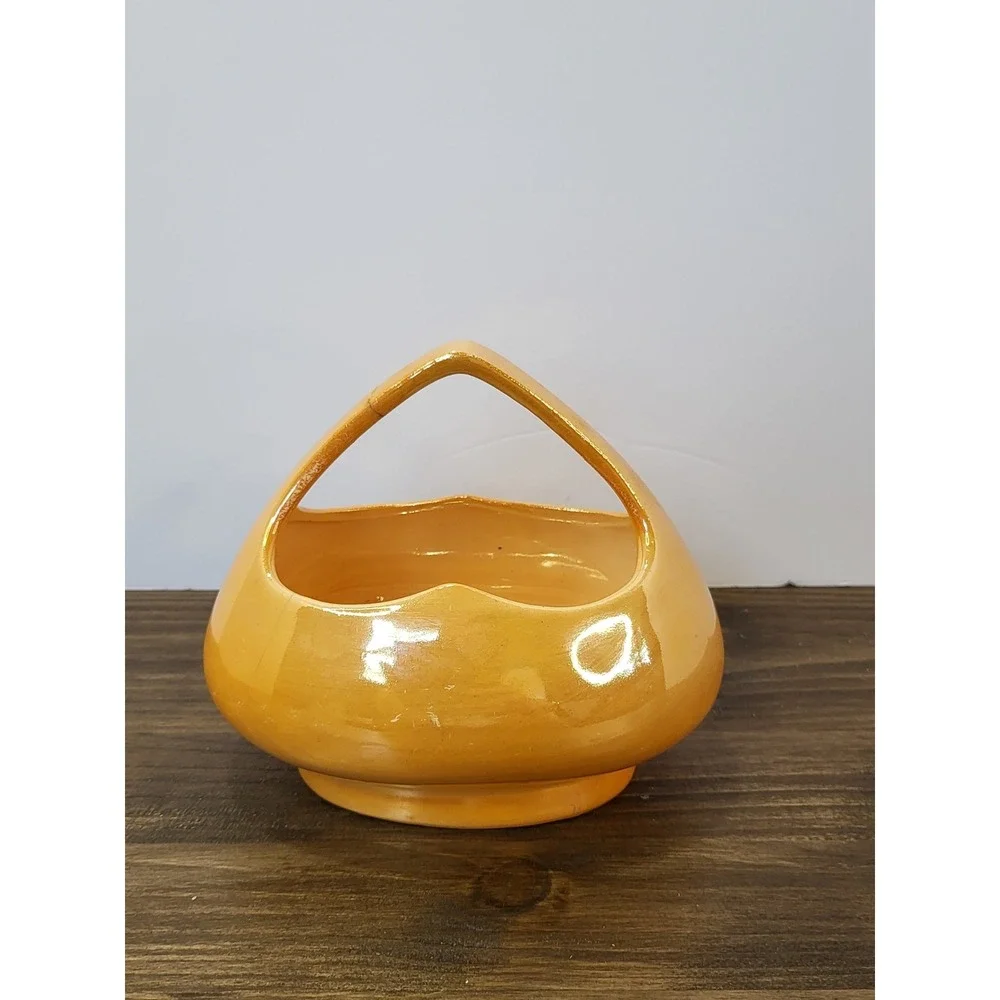 Vintage Czechoslovakia Peach Lusterware Ceramic Bridal Basket 6.5in